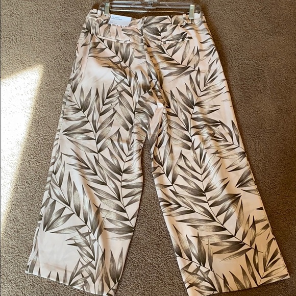 Ann Taylor wide leg pant - Picture 2 of 4